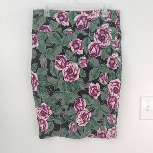 NWOT Cassie LulaRoe Pencil Skirt Rose
